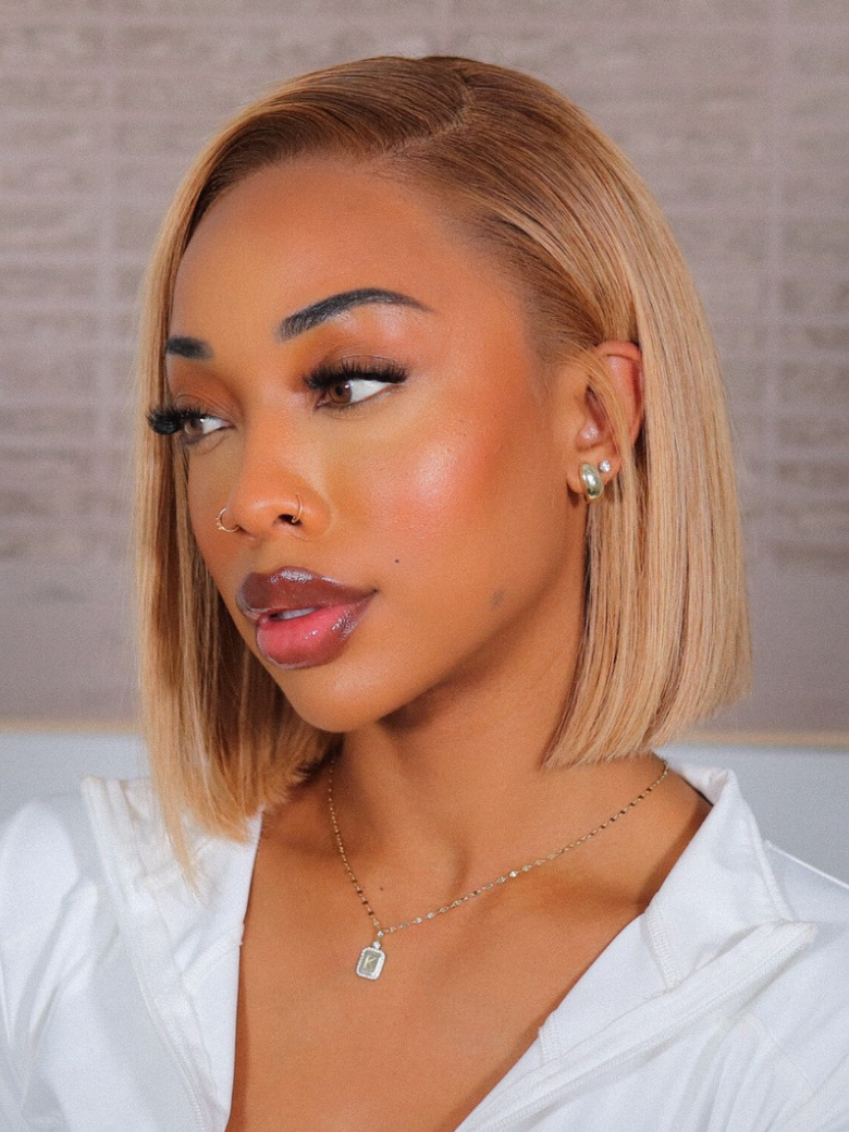 Nadula Brown 7X5 Straight Hair Wig And Honey Blonde Highlight Put On And Go Wig Invisible Knots Wig